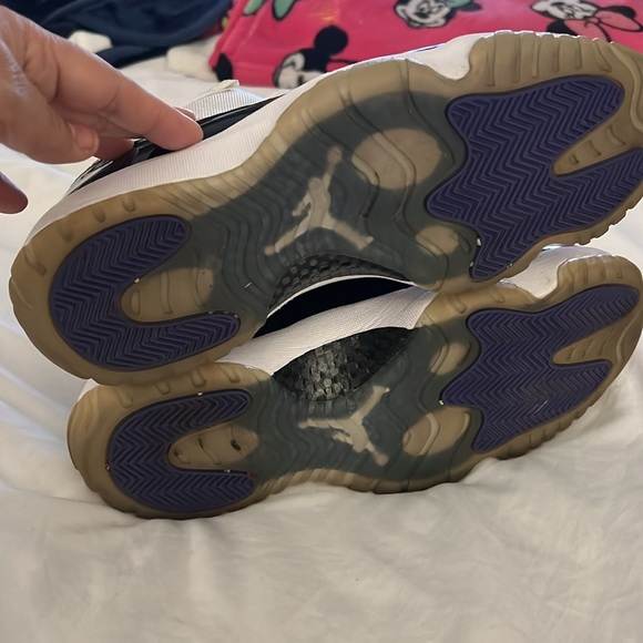 Nike Air Jordan 11 low concord 2014 in men’s 11.5 used no box no laces - Picture 7 of 7